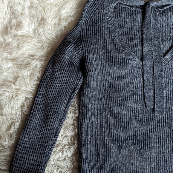 EUC J. Crew Open Tie Back Alpaca Blend Sweater Dress in Gray - Picture 15 of 16